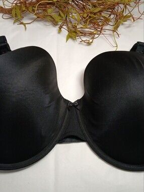 Paramour Black Molded T-Shirt Bra with Smooth Cups